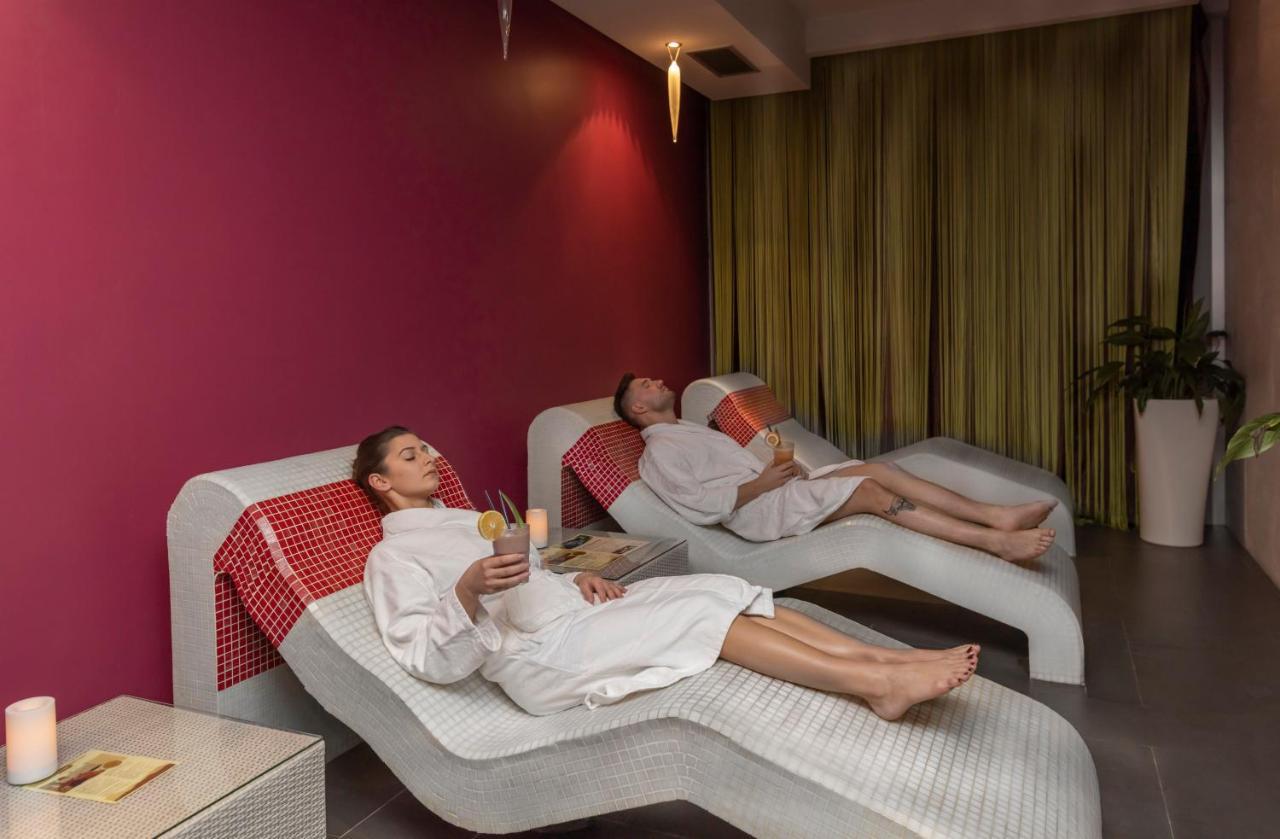 Hotel Kaj Máriabeszterce Kültér fotó